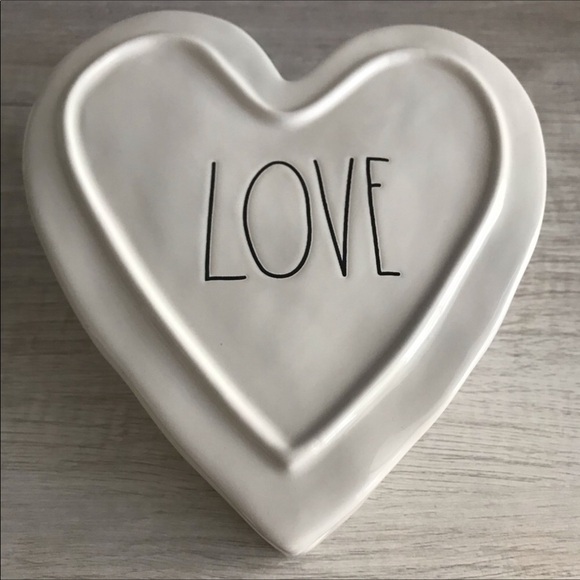 Rae Dunn Love ❤️ jewelry heart - Picture 2 of 7